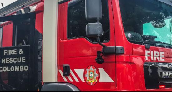 Fire Erupts at Plastic Factory in Kotugoda